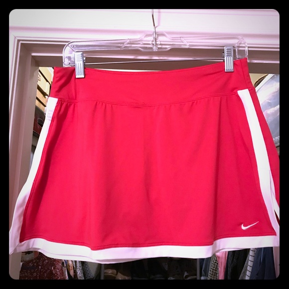 Pink Nike Athletic skirt size M - Picture 1 of 2
